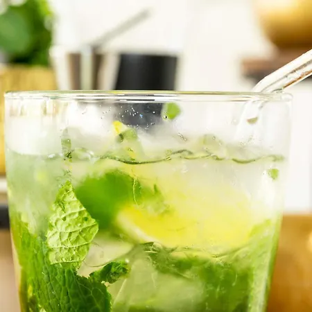 Готель Ibis Jose Malhoa Лісабон