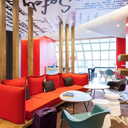 Готель Ibis Jose Malhoa