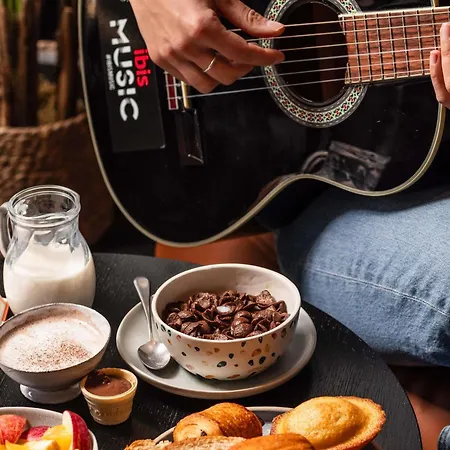 Готель Ibis Jose Malhoa