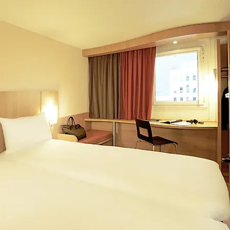 ホテルイビス リスボア ジョゼマリョア 2*