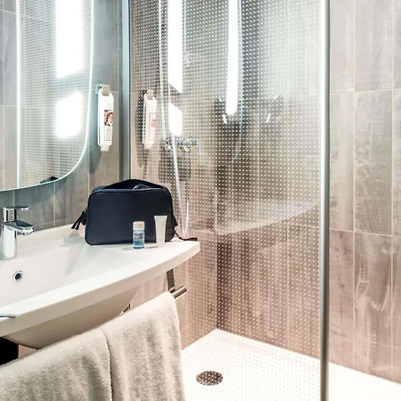 Hotel Ibis Jose Malhoa 2*