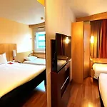 Ibis Jose Malhoa 2*
