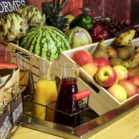 Ibis Jose Malhoa Lisboa