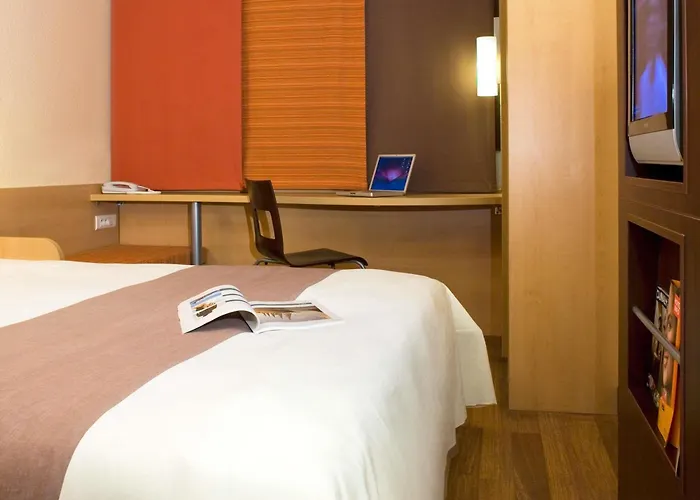 Ibis Jose Malhoa 2* Lisboa